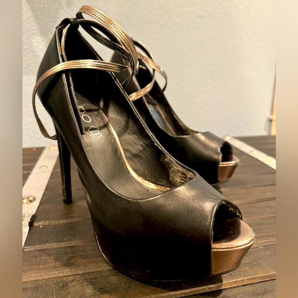 ALDO Heels with straps